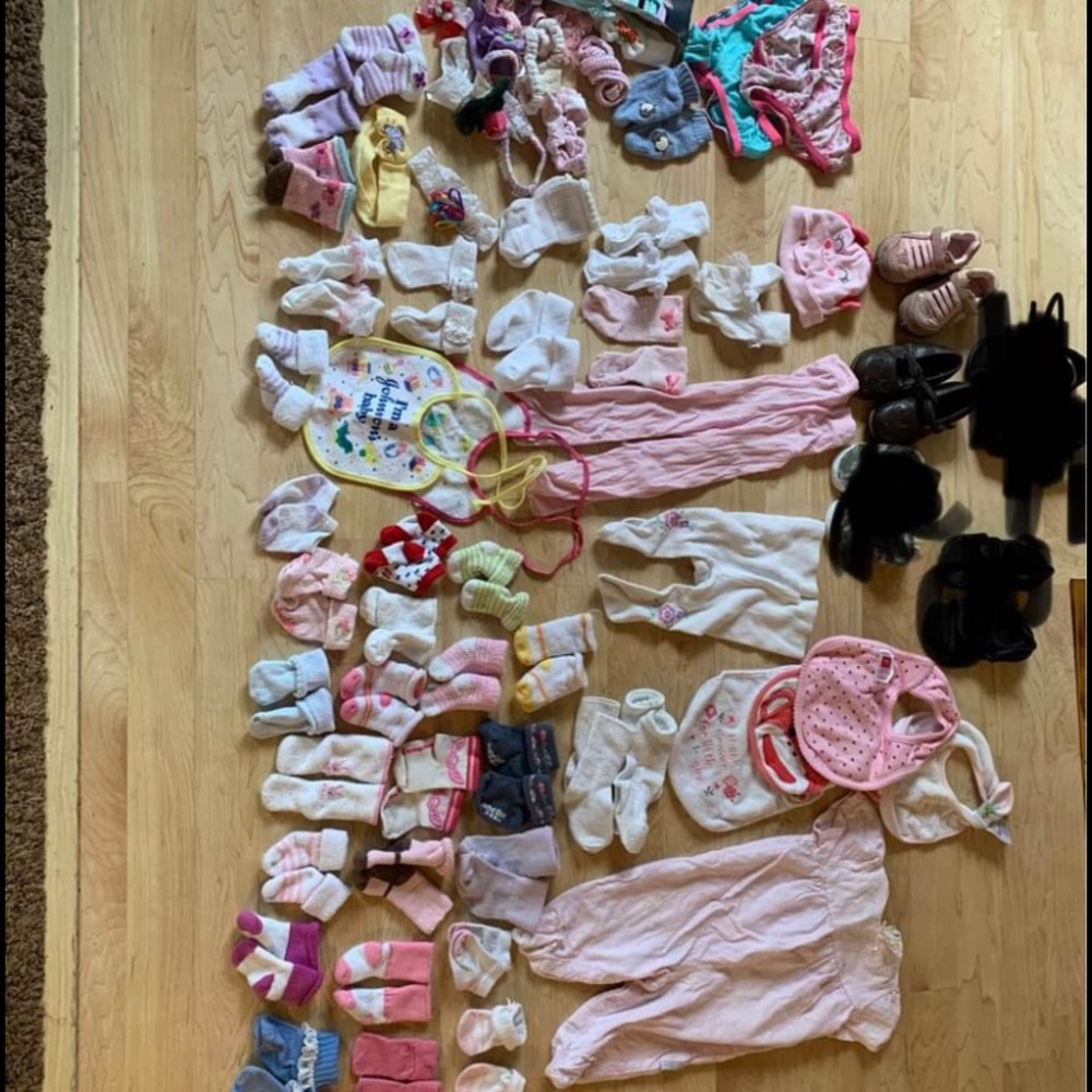 Baby girl clothes newborn to 6mth some 12mth